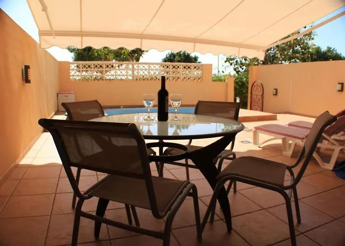 Apartamento Pelicanos Golf & Beach - Spacious And Modern With Terrace And Private Pool