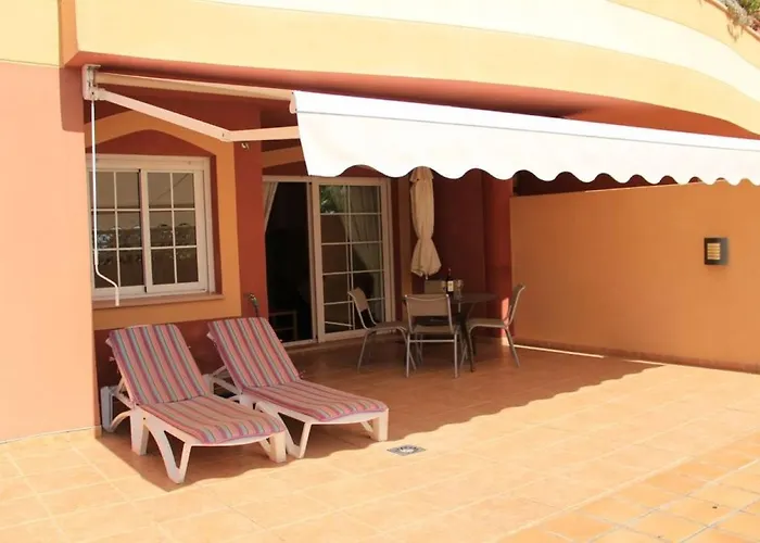 Apartamento Pelicanos Golf & Beach - Spacious And Modern With Terrace And Private Pool